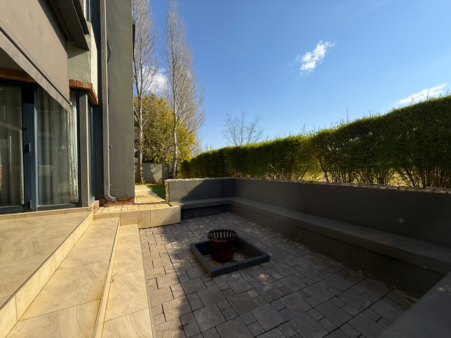 4 Bedroom Property for Sale in Tuscany Ridge North West